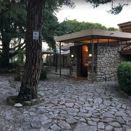 מלון Colle Della Trinita 4*