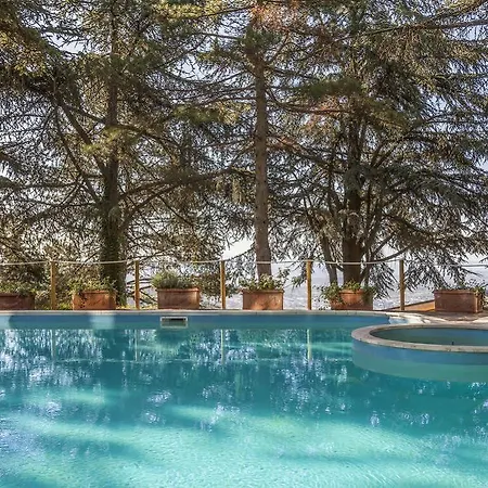 Colle Della Trinita פרוג'ה